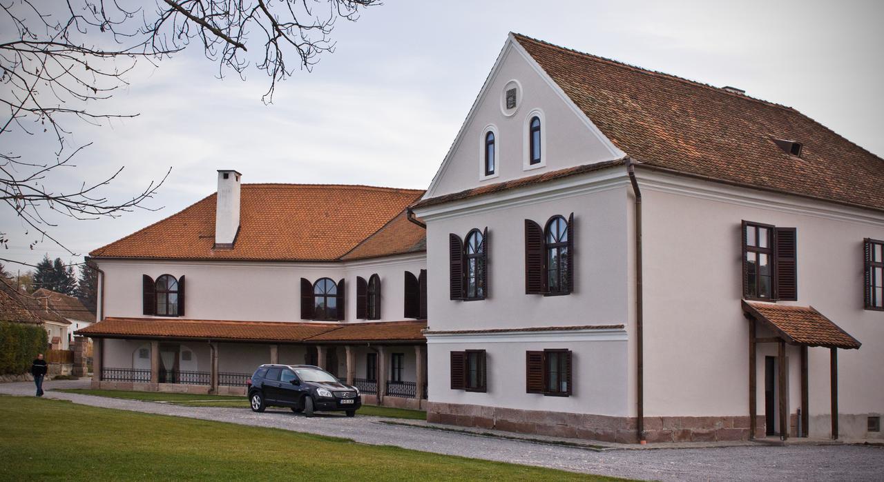 Castle Hotel Daniel Baraolt Esterno foto