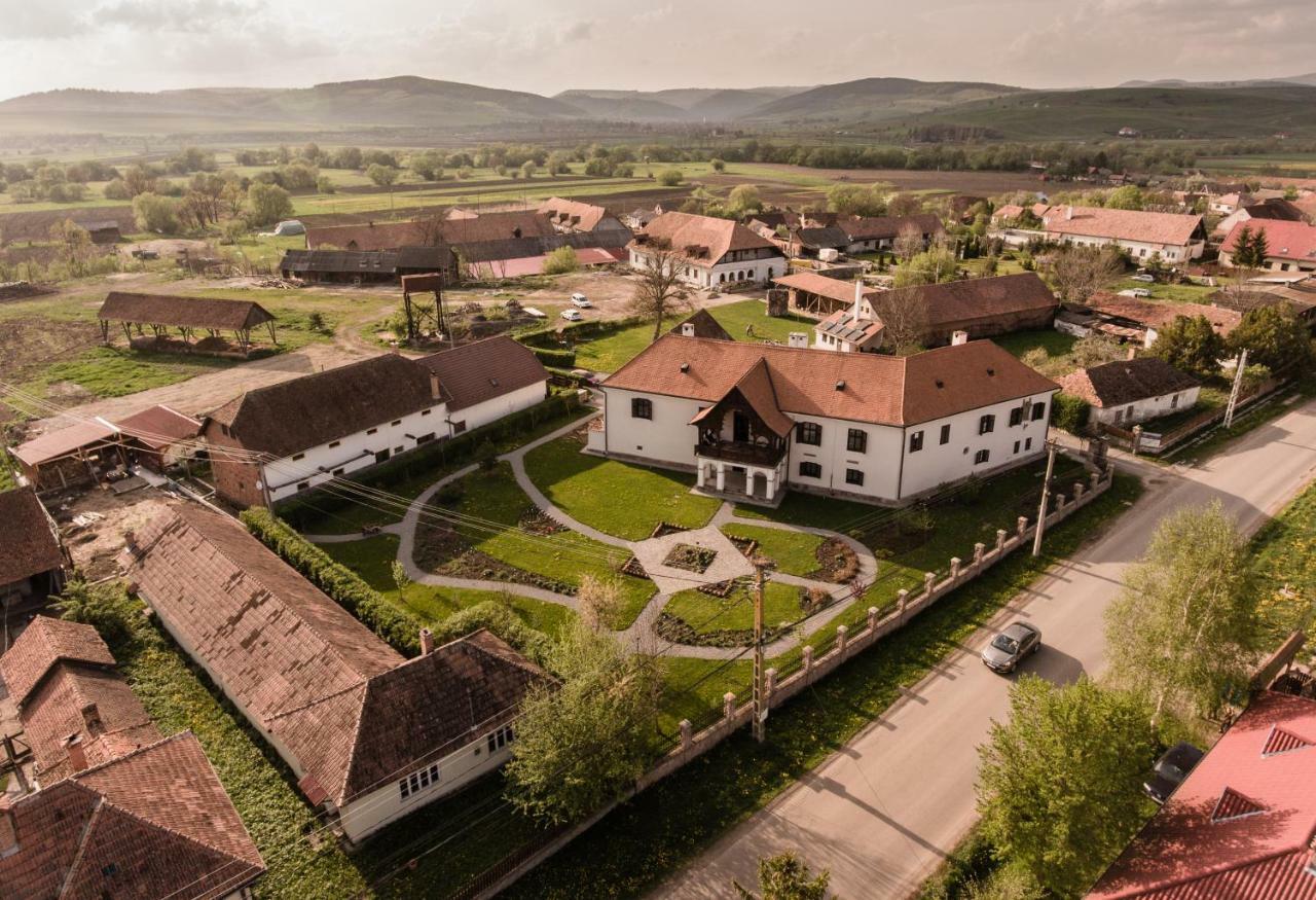 Castle Hotel Daniel Baraolt Esterno foto